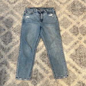 American eagle stretch mom jean